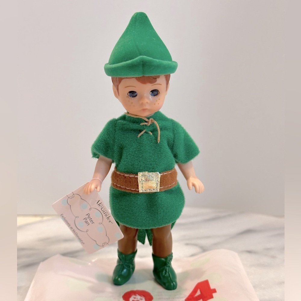 Vintage Madame Alexander Disney Peter Pan Mini Doll McDonald’s Happy Meal Toy‎